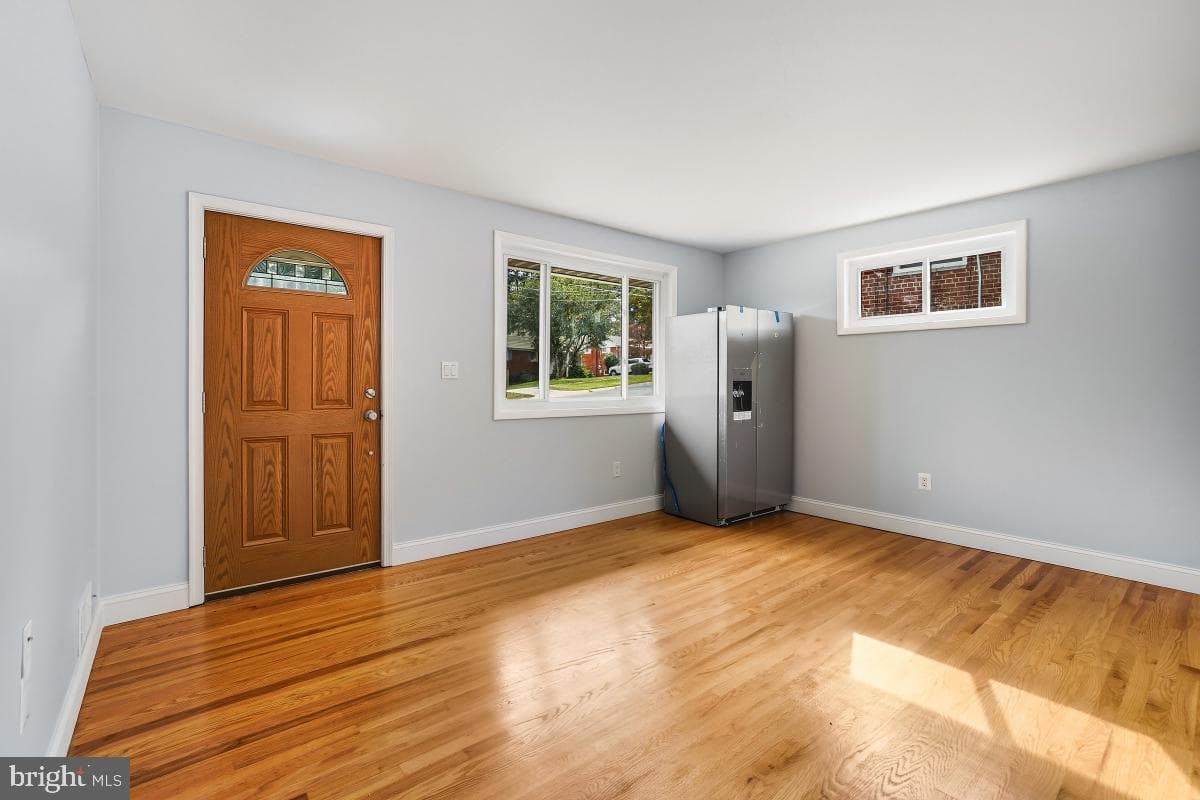 229 Hannes Street photo 6
