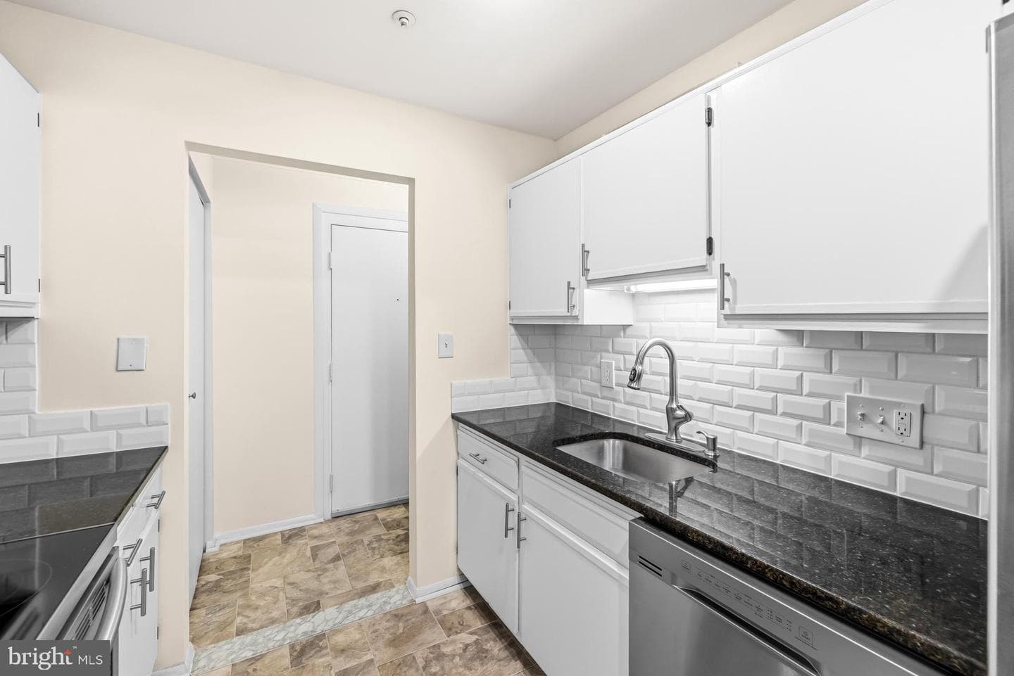 7911 Coriander Drive #302 photo 14