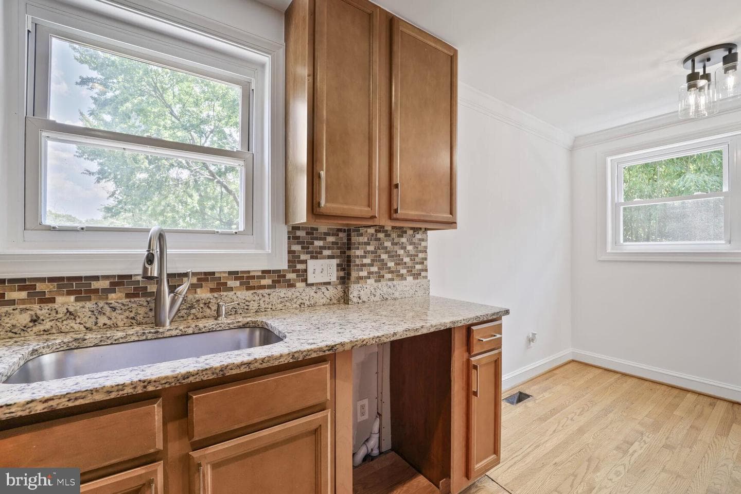 10213 Duvawn Place photo 11