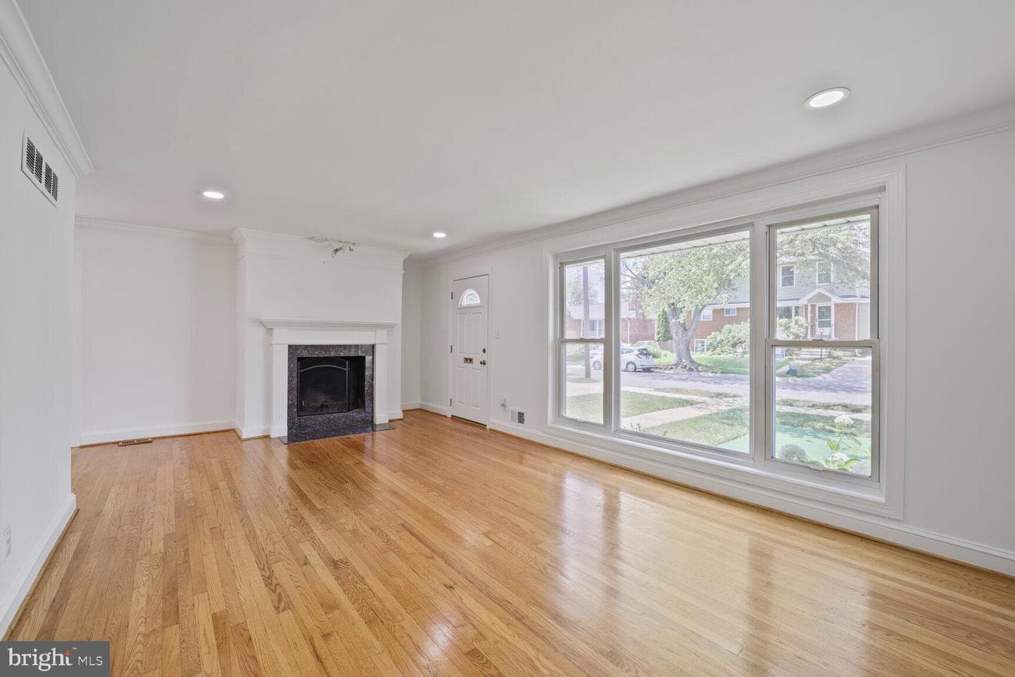 10213 Duvawn Place photo 13