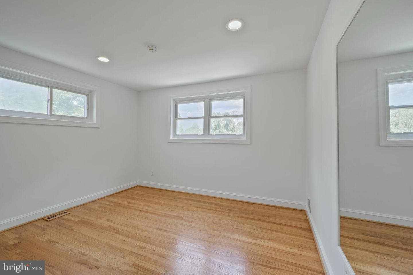 10213 Duvawn Place photo 23