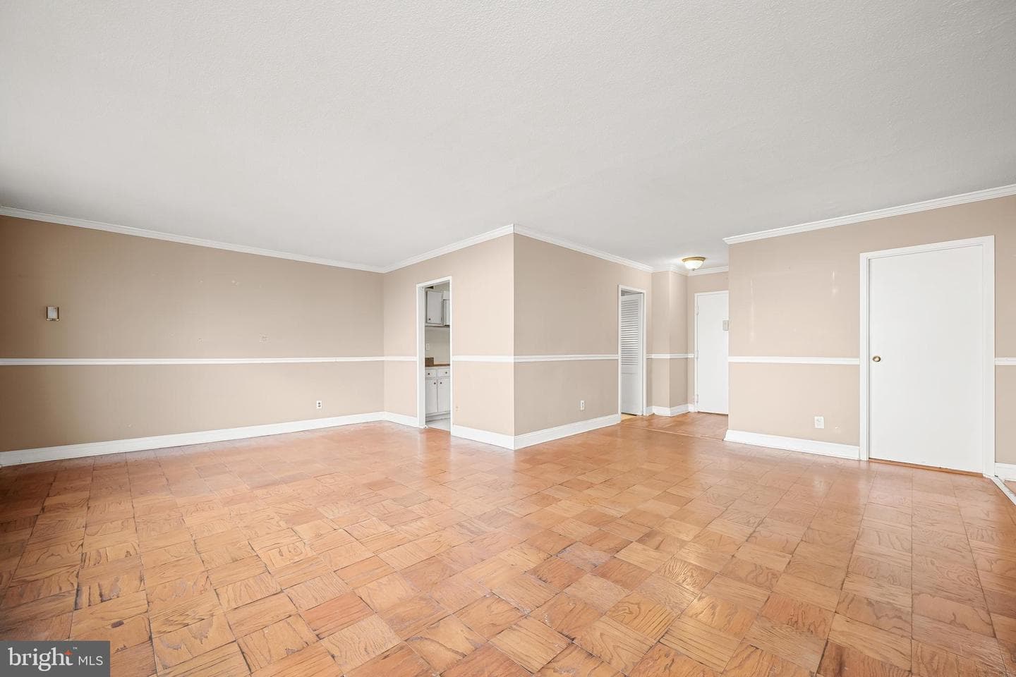 11801 Rockville Pik #413 photo 8