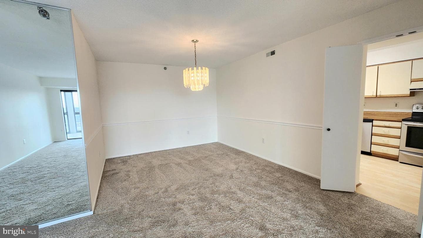 15115 Interlachen Drive #3-801 photo 8
