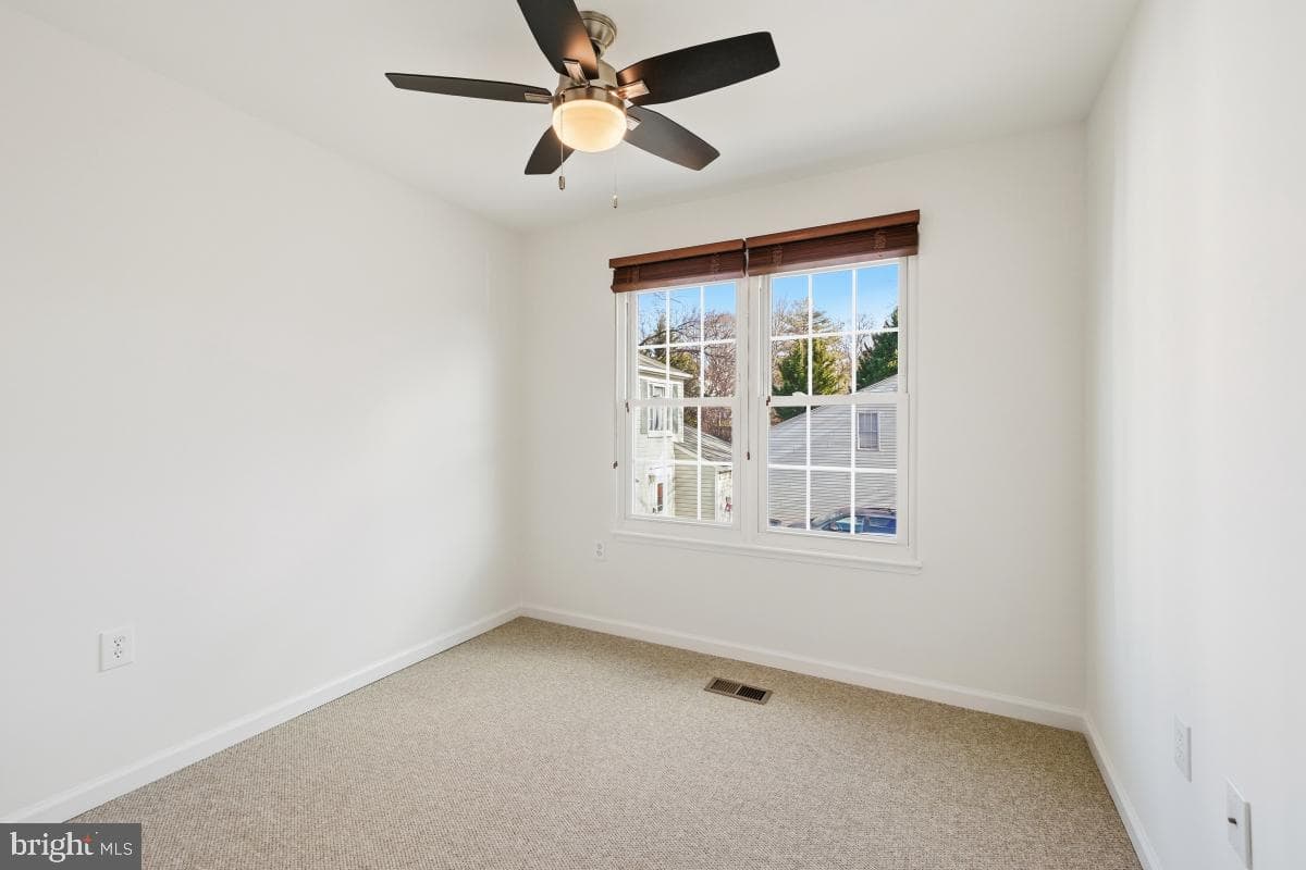 26 Neerwinder Court photo 19