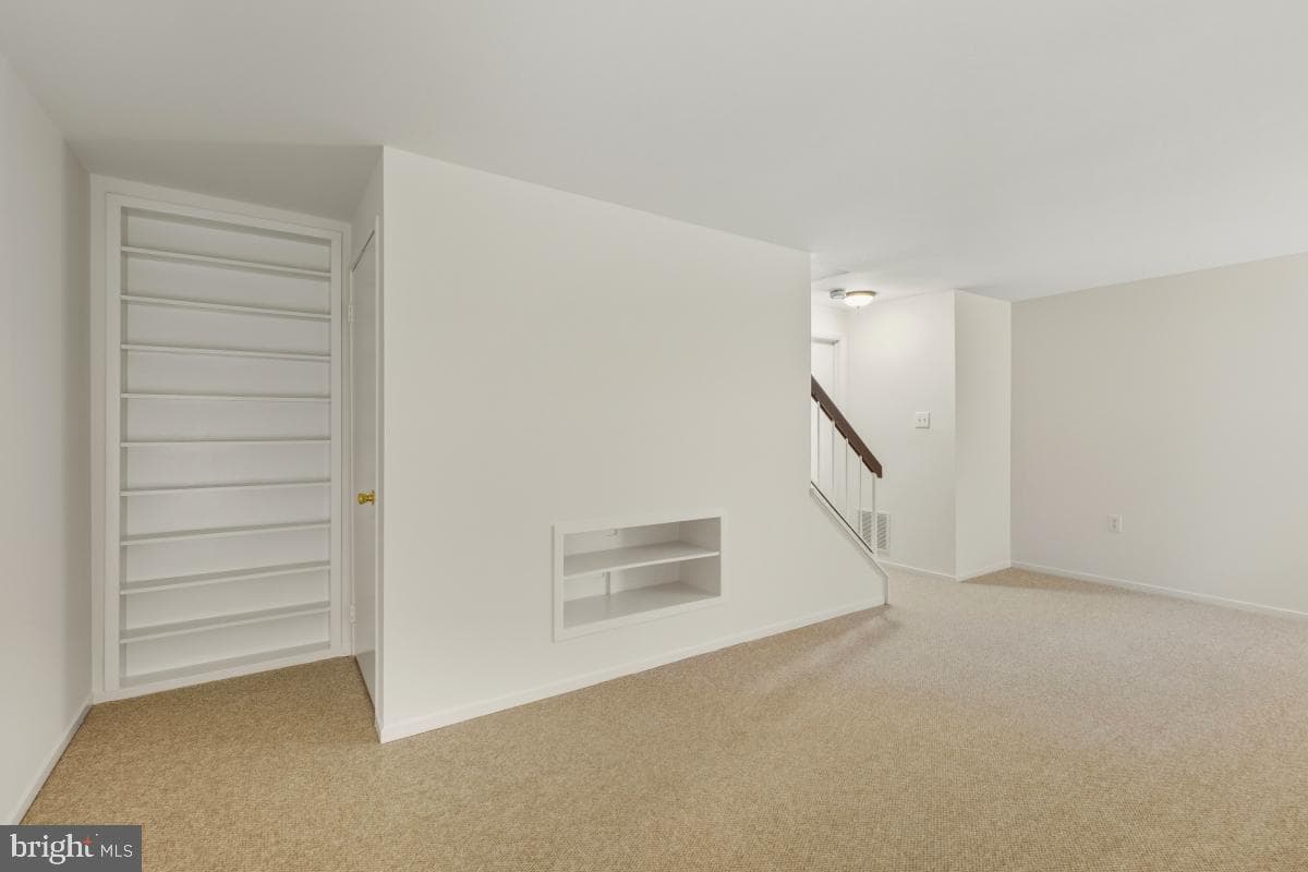 26 Neerwinder Court photo 24