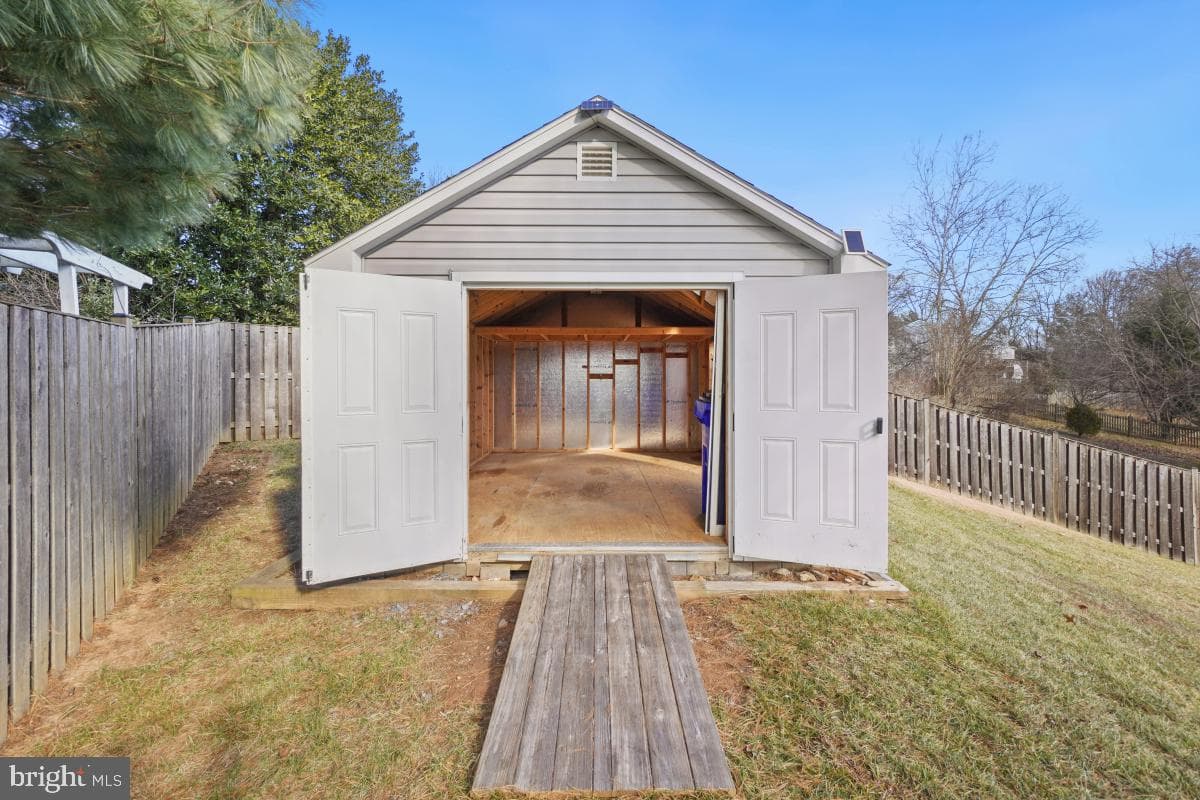 26 Neerwinder Court photo 31