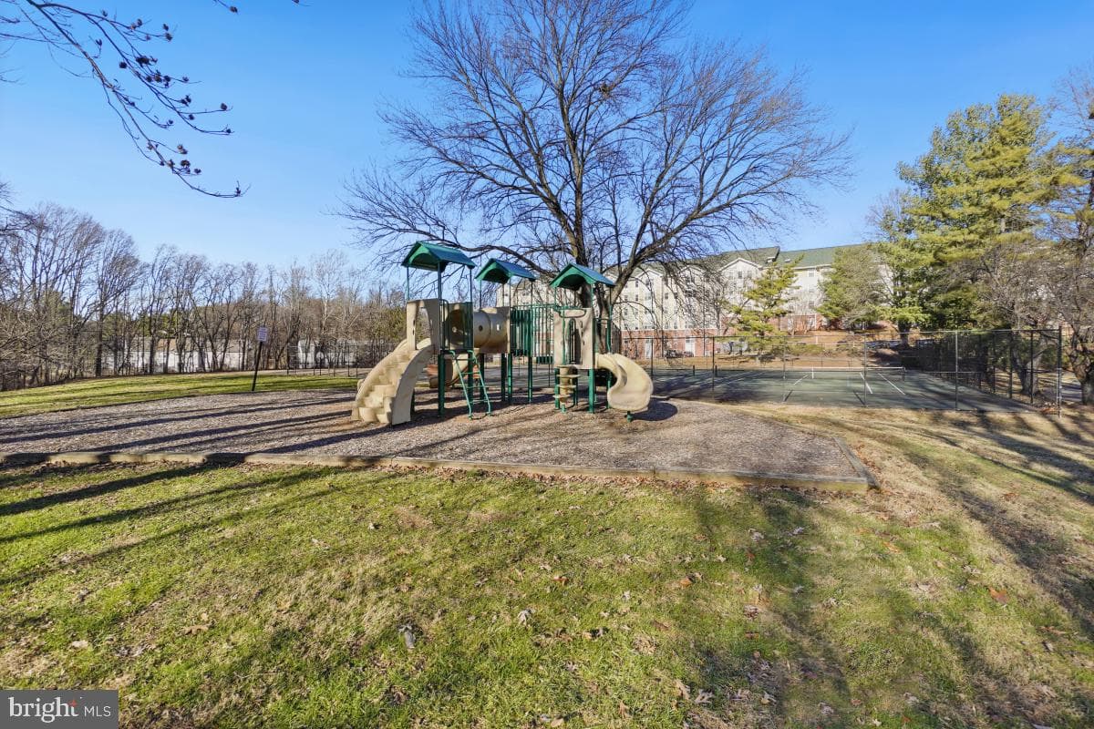 26 Neerwinder Court photo 39
