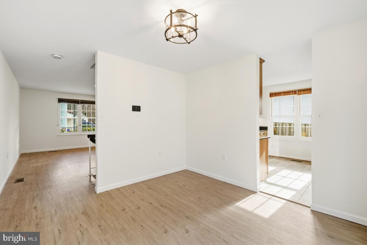 26 Neerwinder Court photo 8