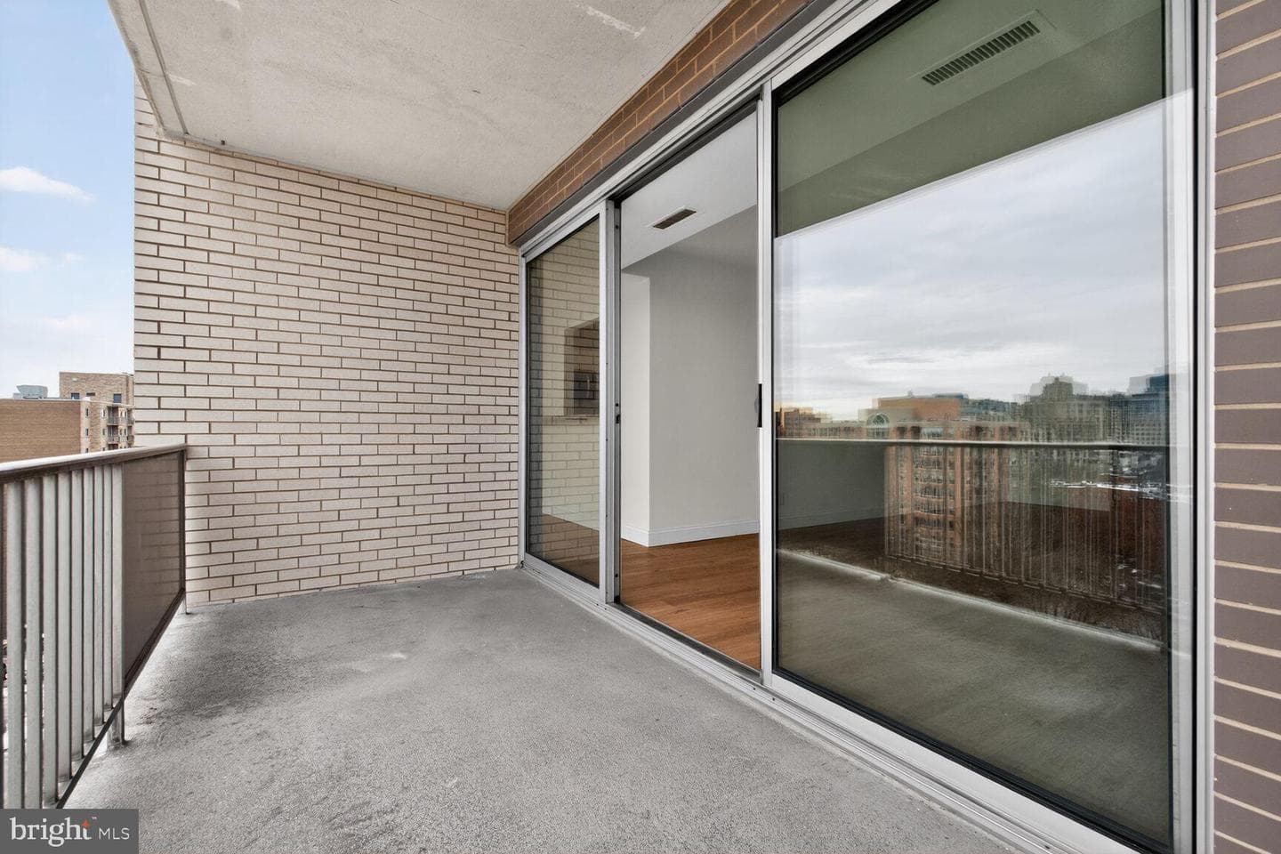 8315 N Brook Lane #1107 photo 10