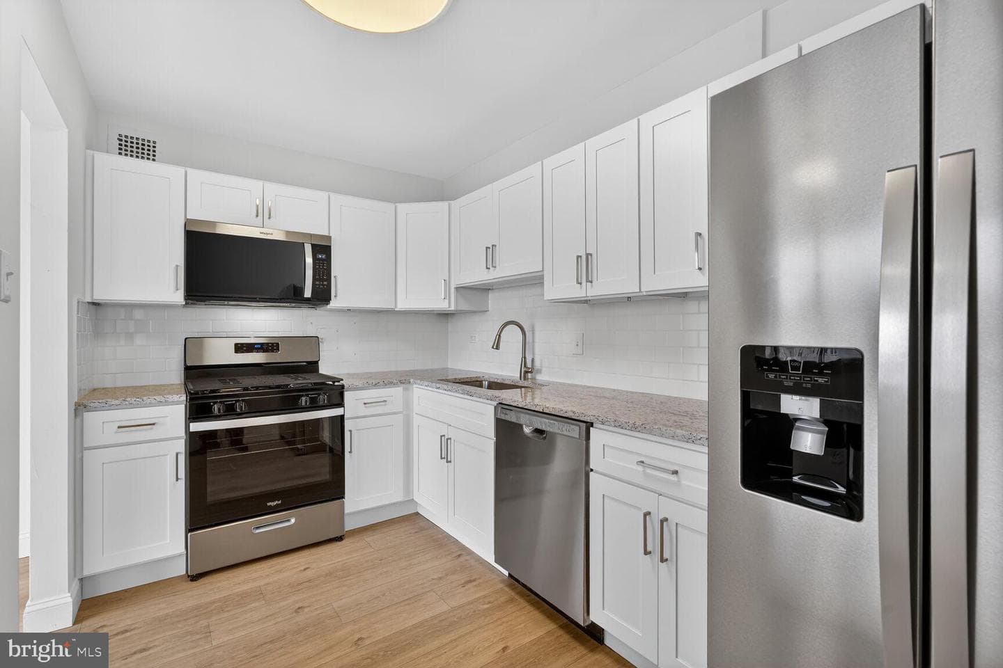 8315 N Brook Lane #1107 photo 4