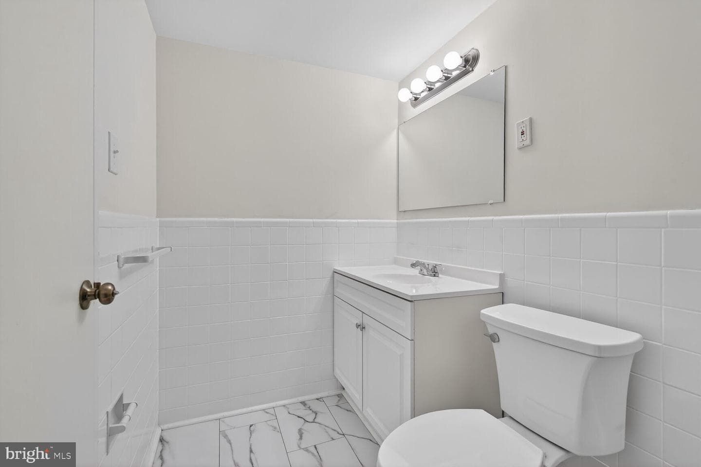 8315 N Brook Lane #1107 photo 9