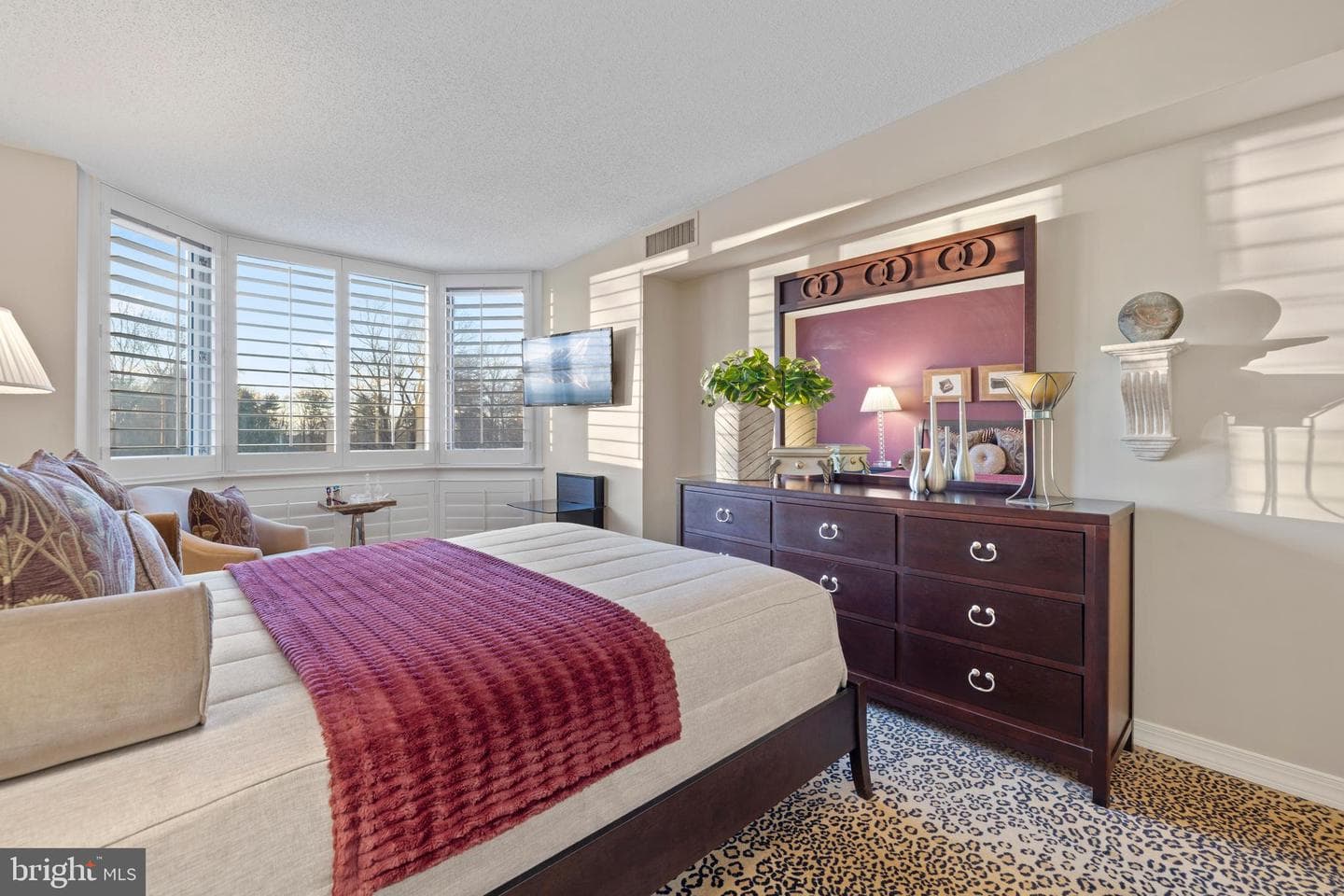 5809 Nicholson Ln # 307 photo 17