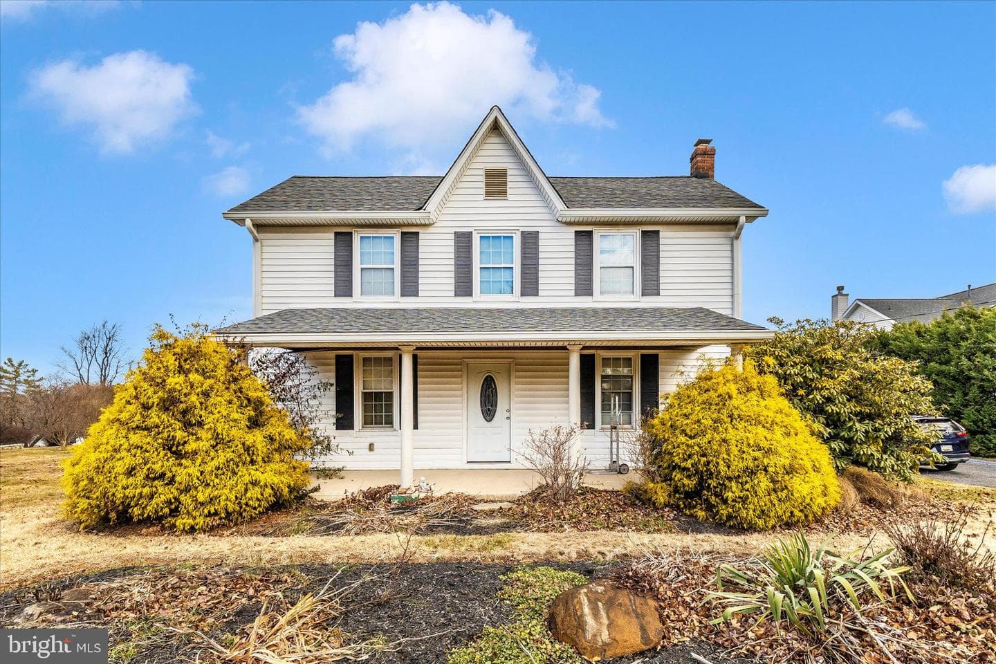 9507 Main Street, Damascus