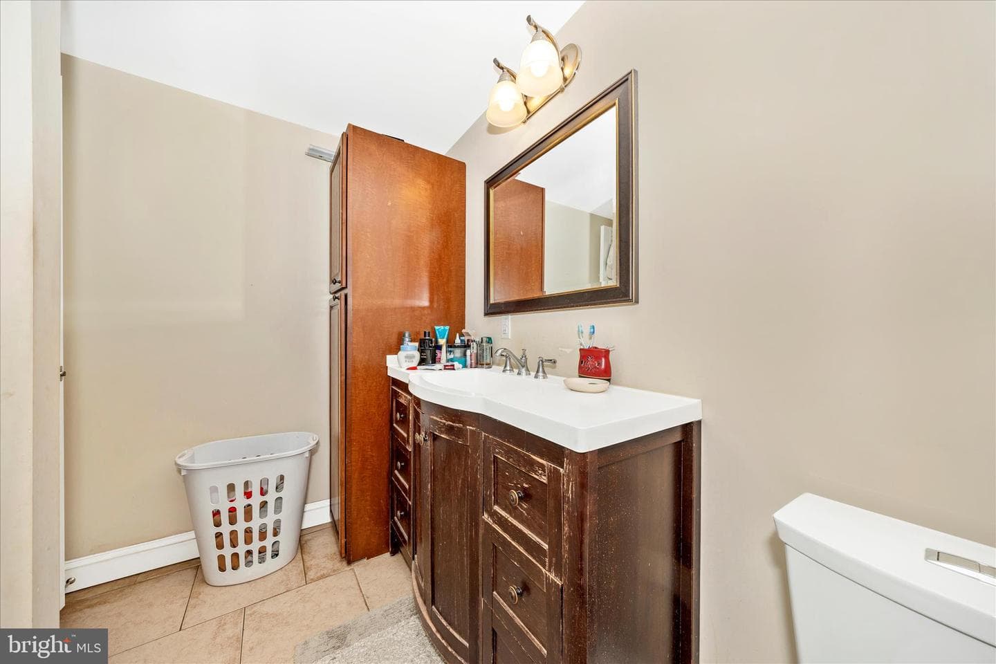 9507 Main Street photo 47