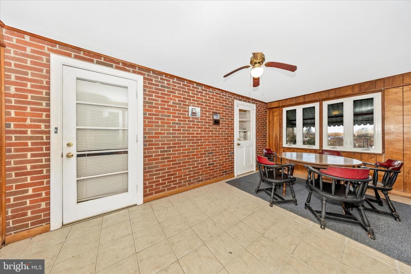 26120 Mount Vernon Avenue photo 18