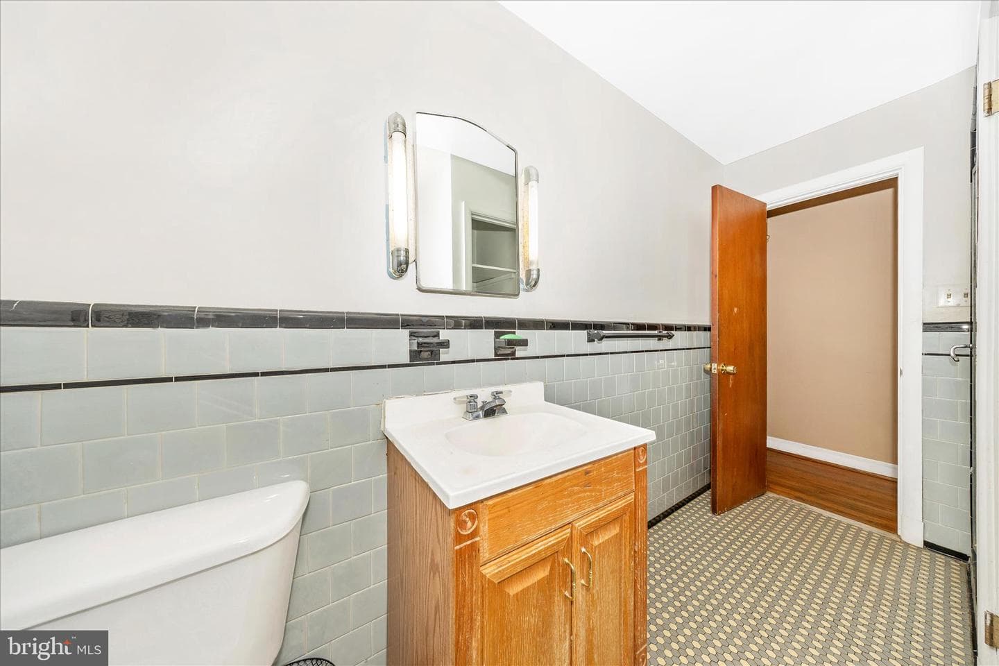 26120 Mount Vernon Avenue photo 28