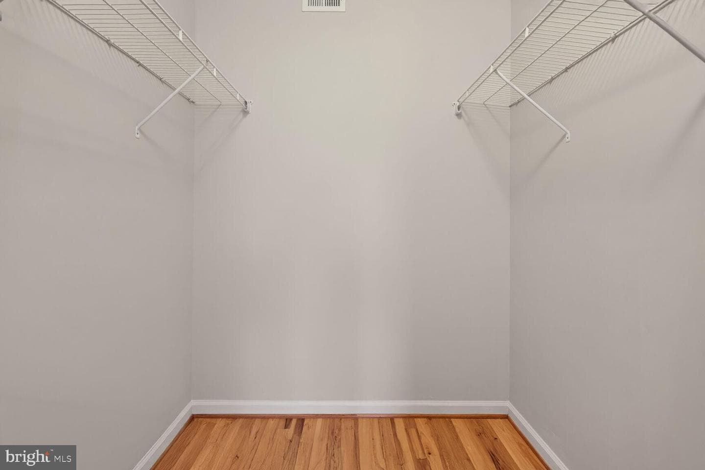 22448 Glenbow Way photo 24