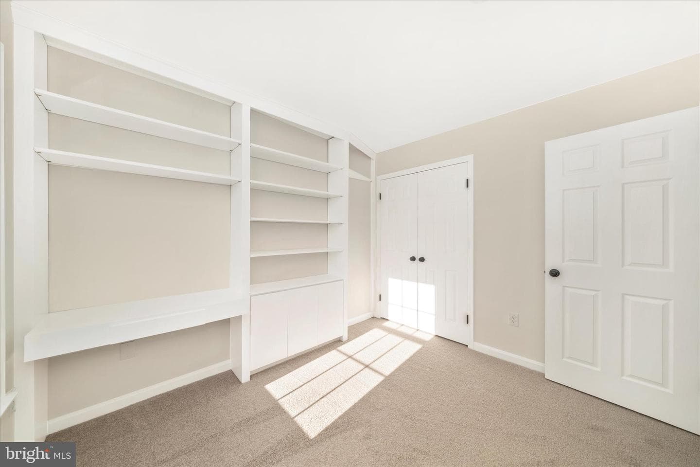 24005 Preakness Drive photo 31