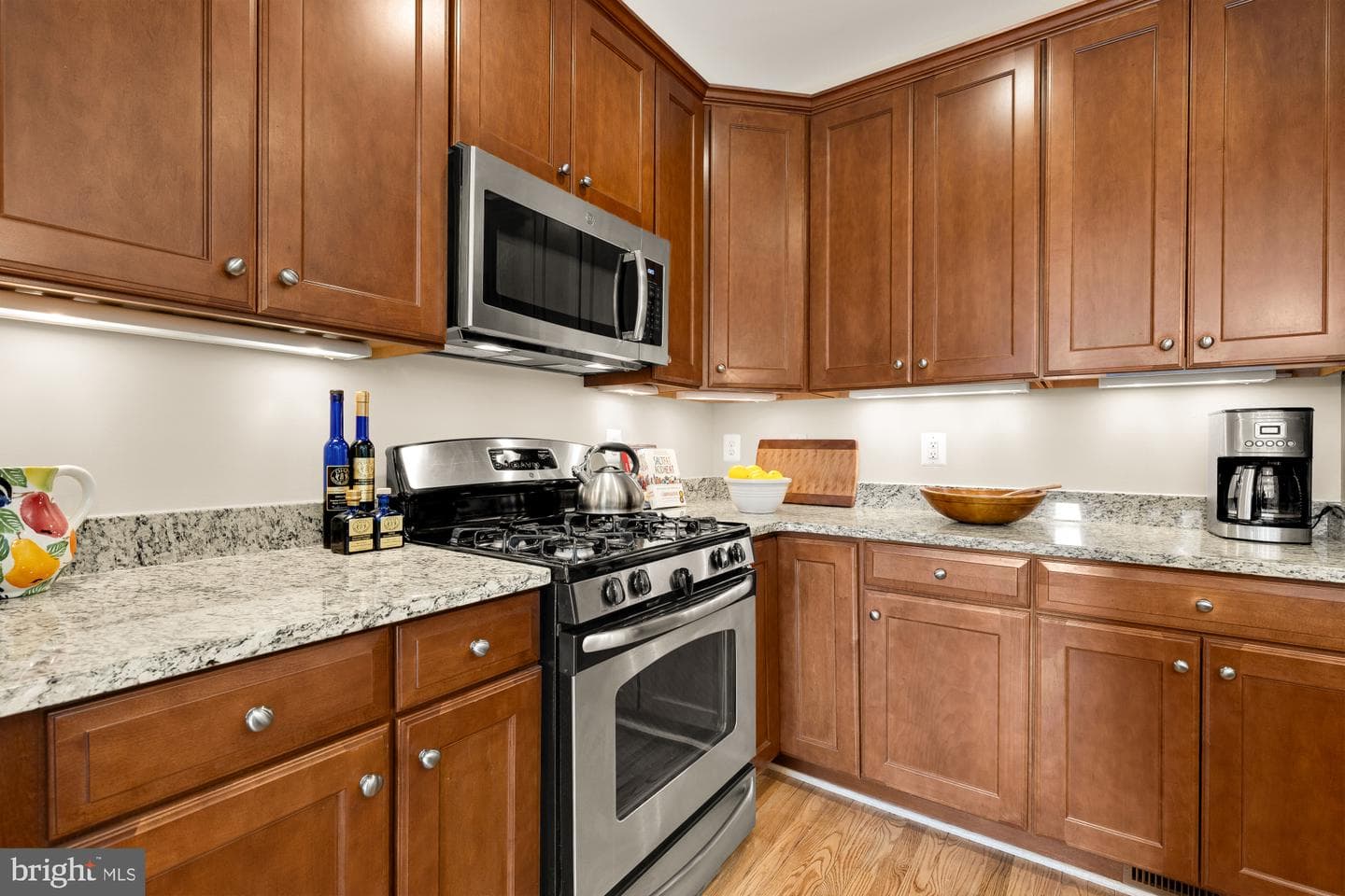 8803 Courts Way photo 13