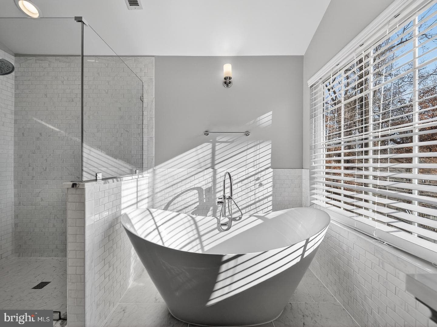 9534 Fernwood Road photo 25