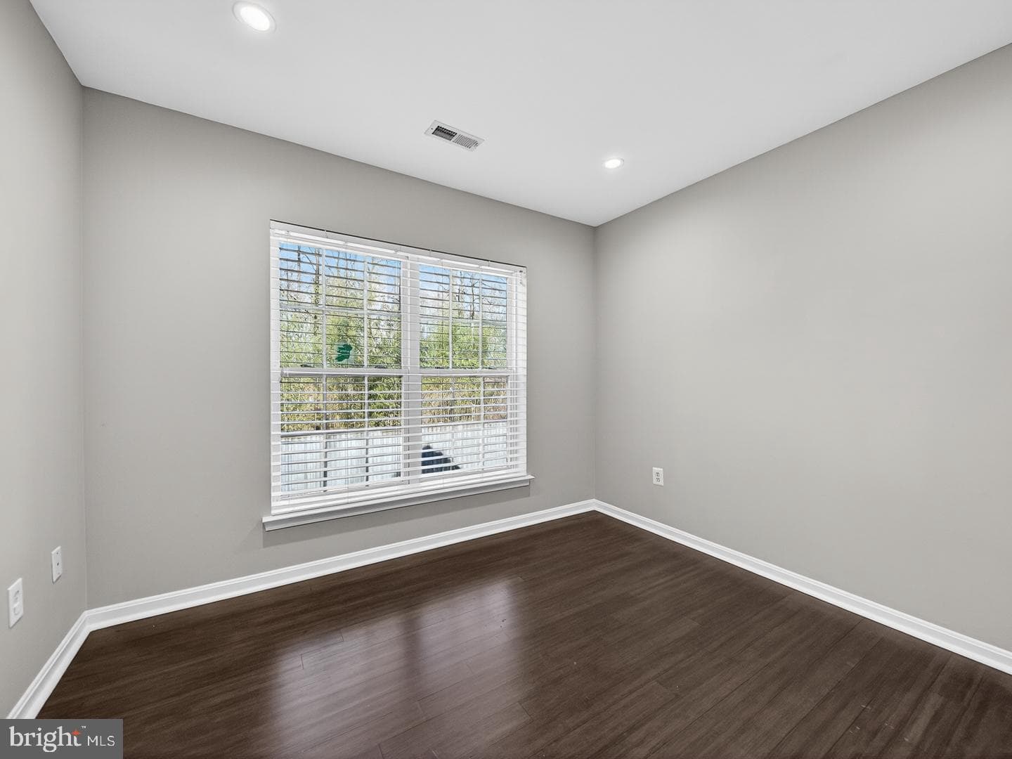 9534 Fernwood Road photo 35