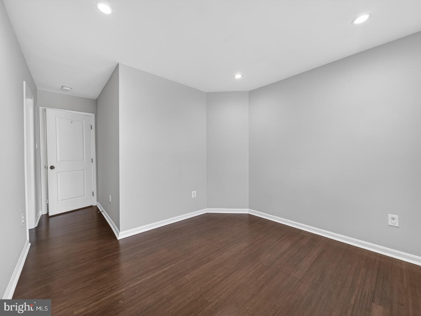 9534 Fernwood Road photo 36