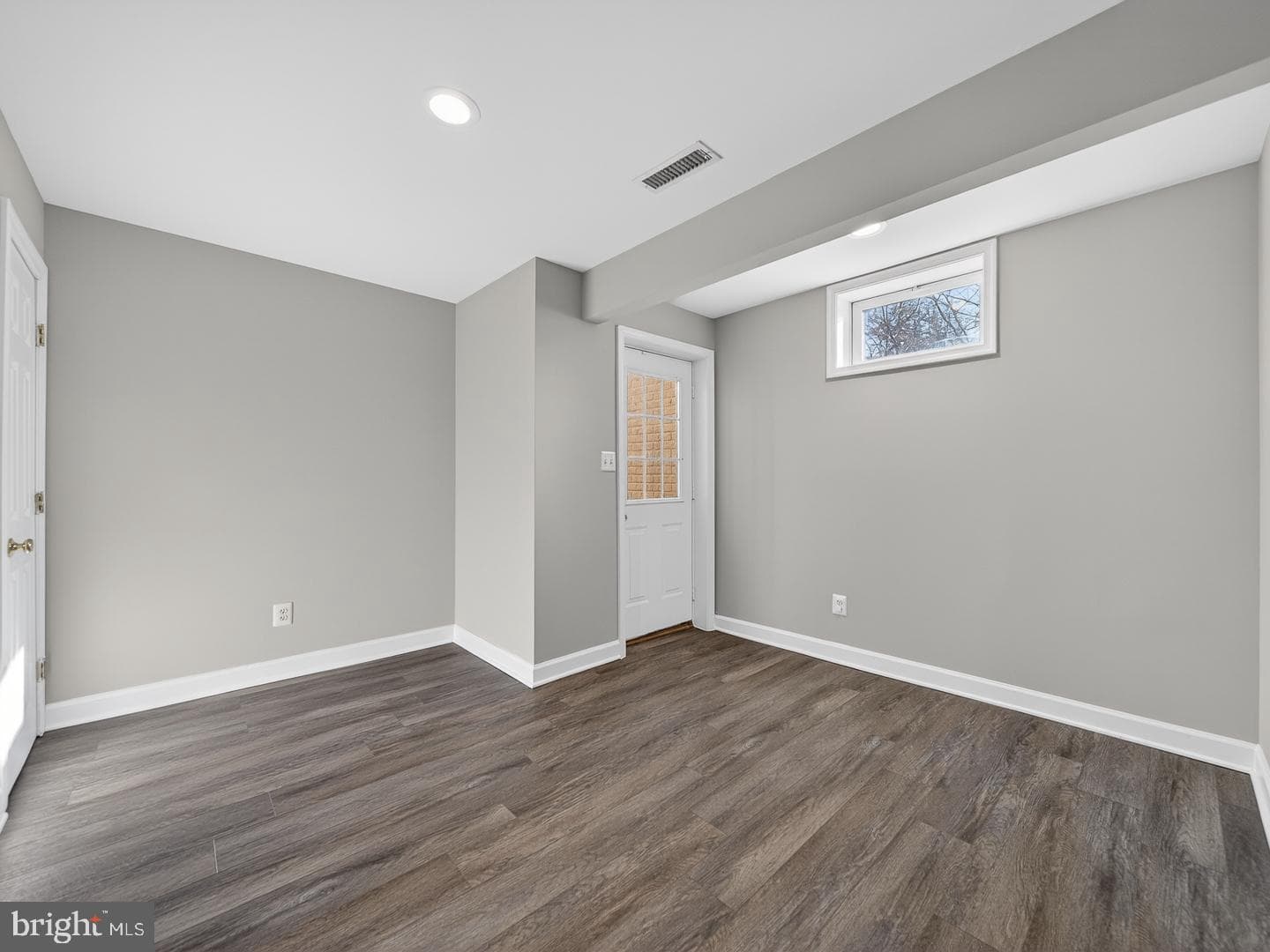 9534 Fernwood Road photo 40