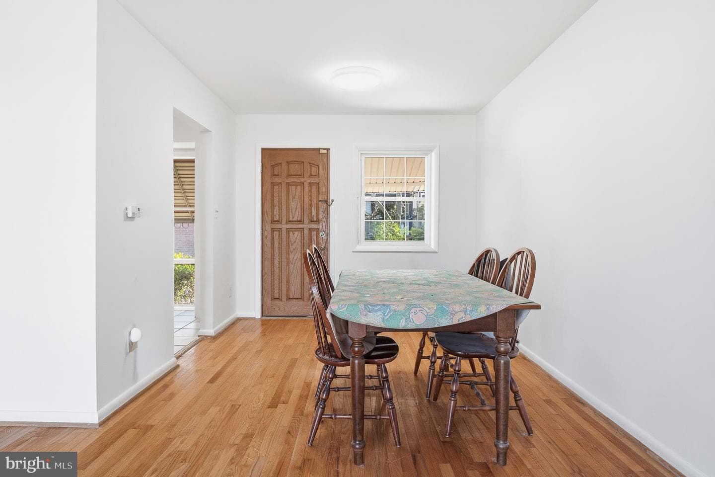 12725 Bushey Drive photo 8