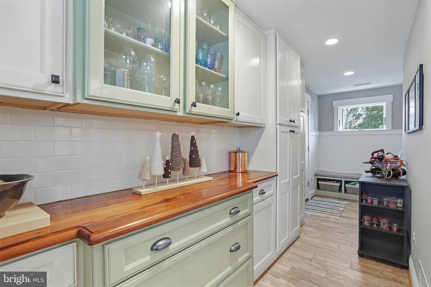 20420 Greenfield Road photo 20