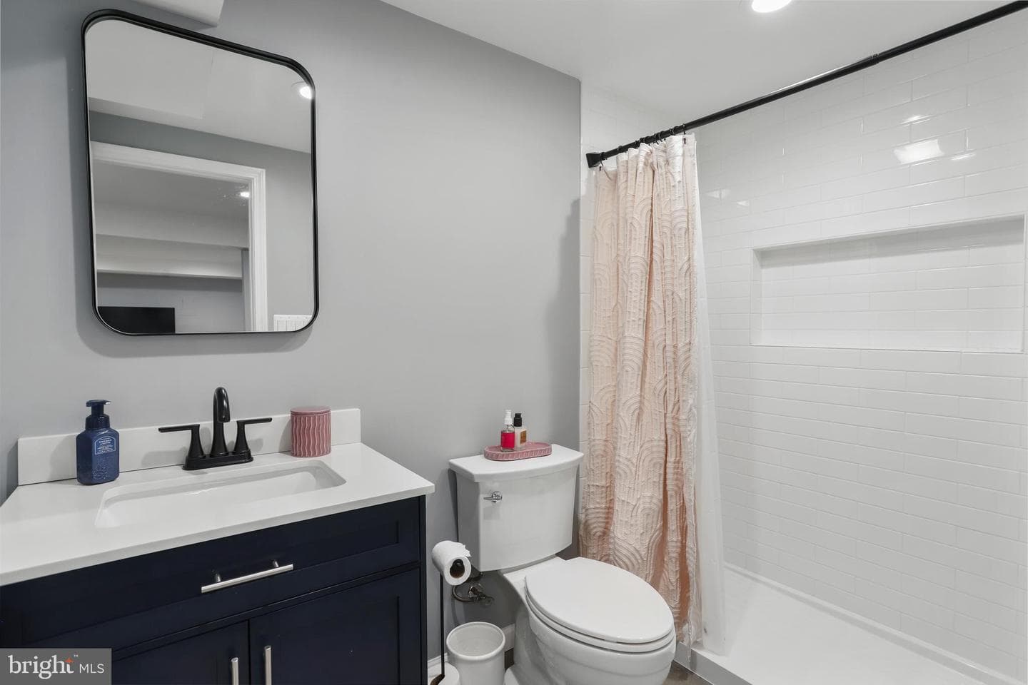 20420 Greenfield Road photo 36