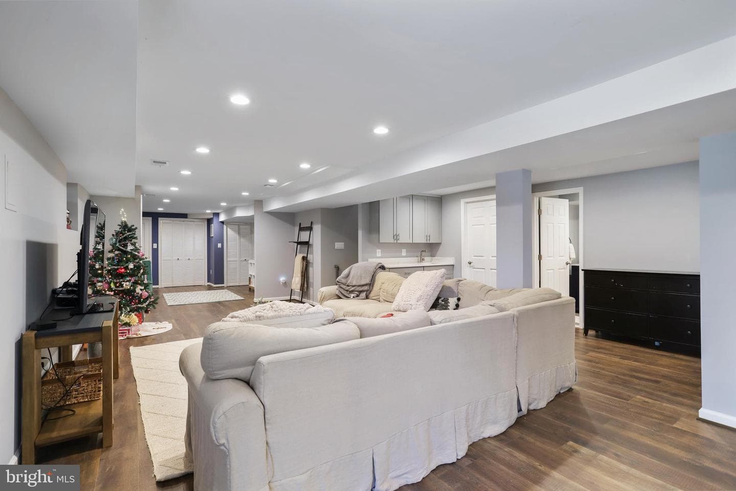 20420 Greenfield Road photo 42