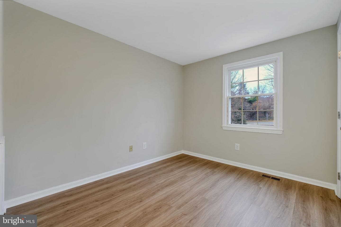 134 Sharpstead Lane photo 15