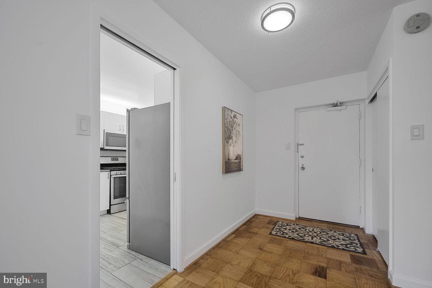 5500 Friendship Boulevard #1422n photo 4