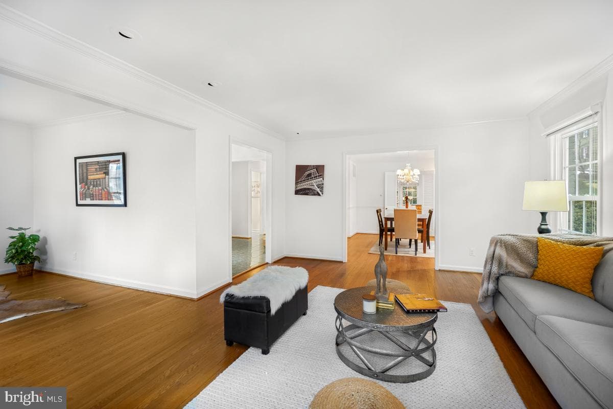 10336 Democracy Lane photo 7