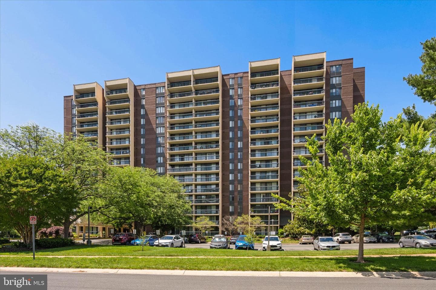 7401 Westlake Terrace #1210, Bethesda