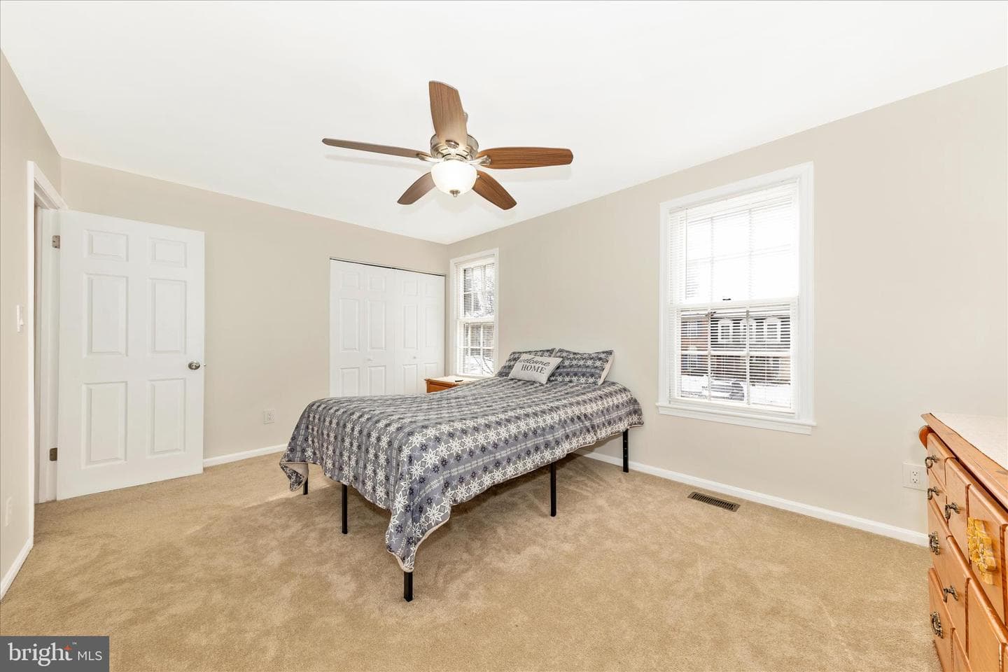 9923 Maple Leaf Drive photo 16
