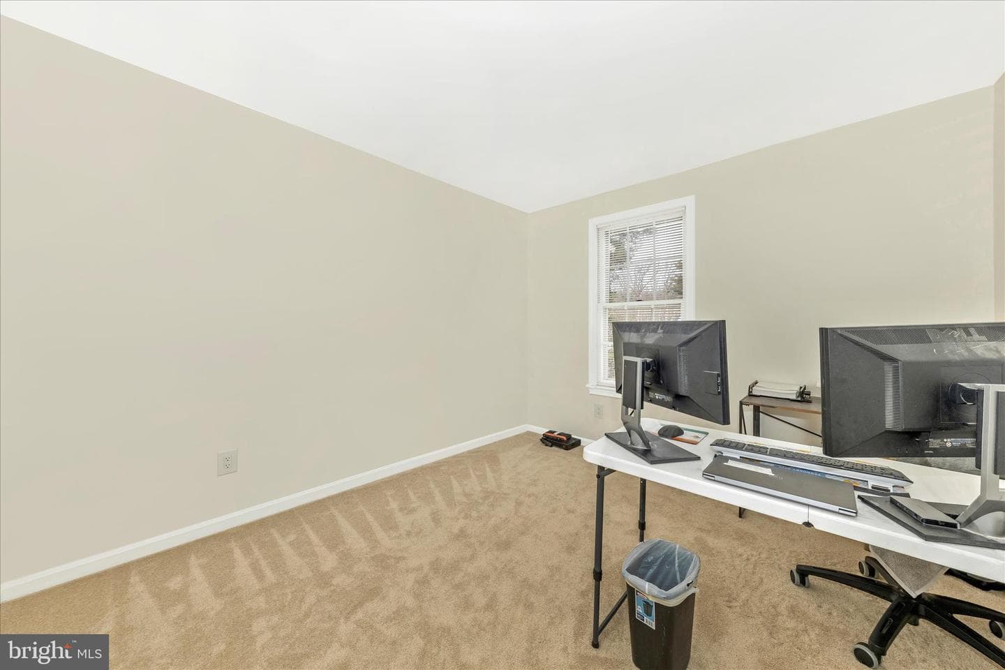 9923 Maple Leaf Drive photo 21