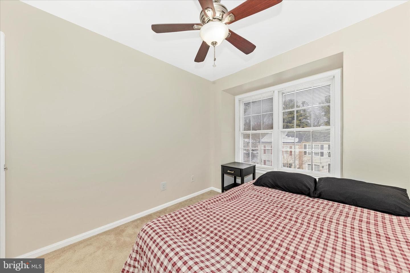 9923 Maple Leaf Drive photo 24