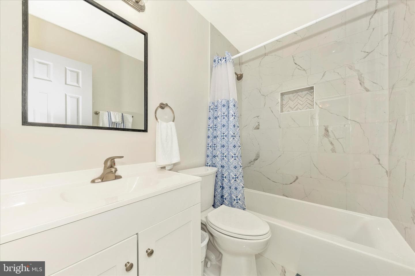 9923 Maple Leaf Drive photo 26