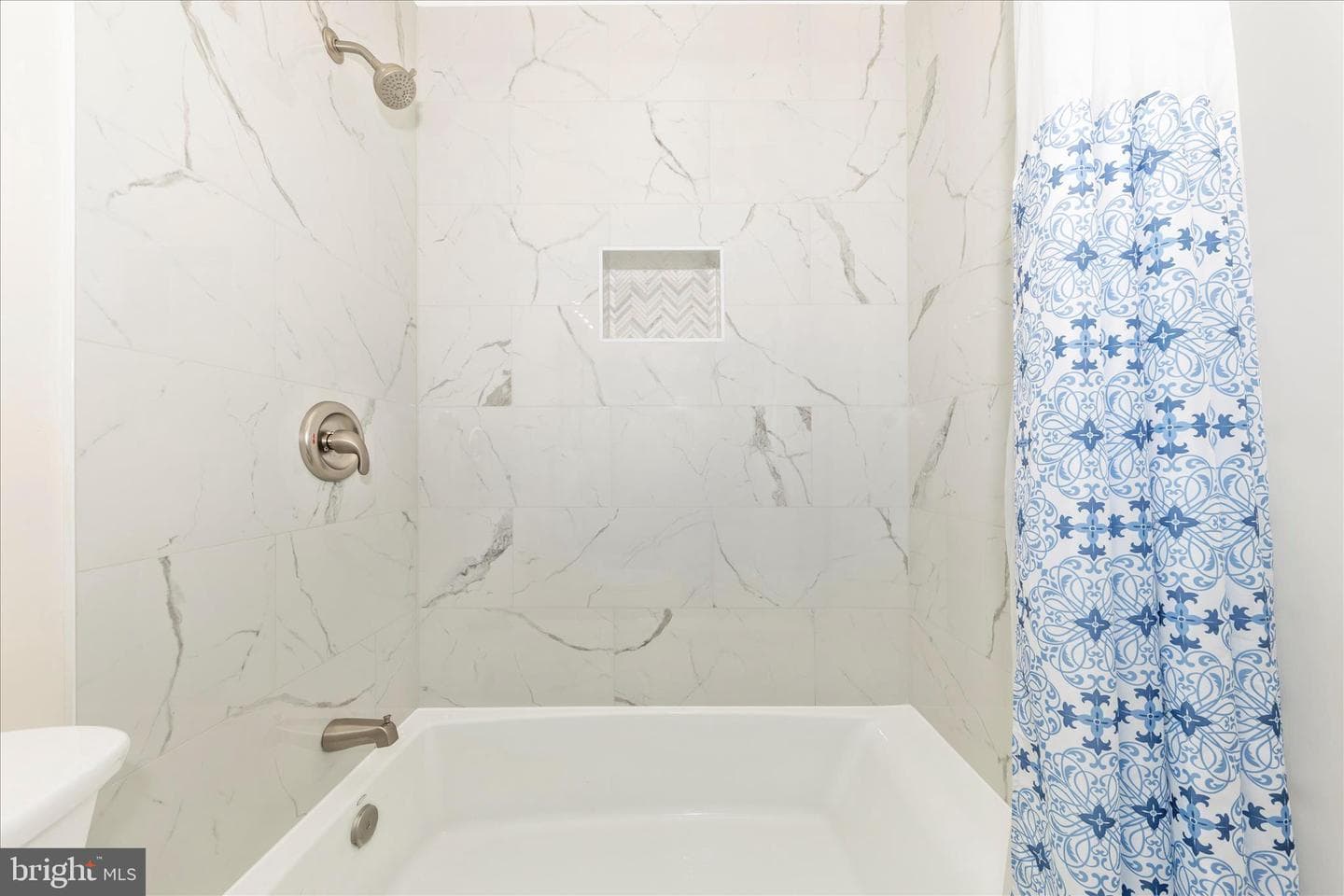 9923 Maple Leaf Drive photo 27