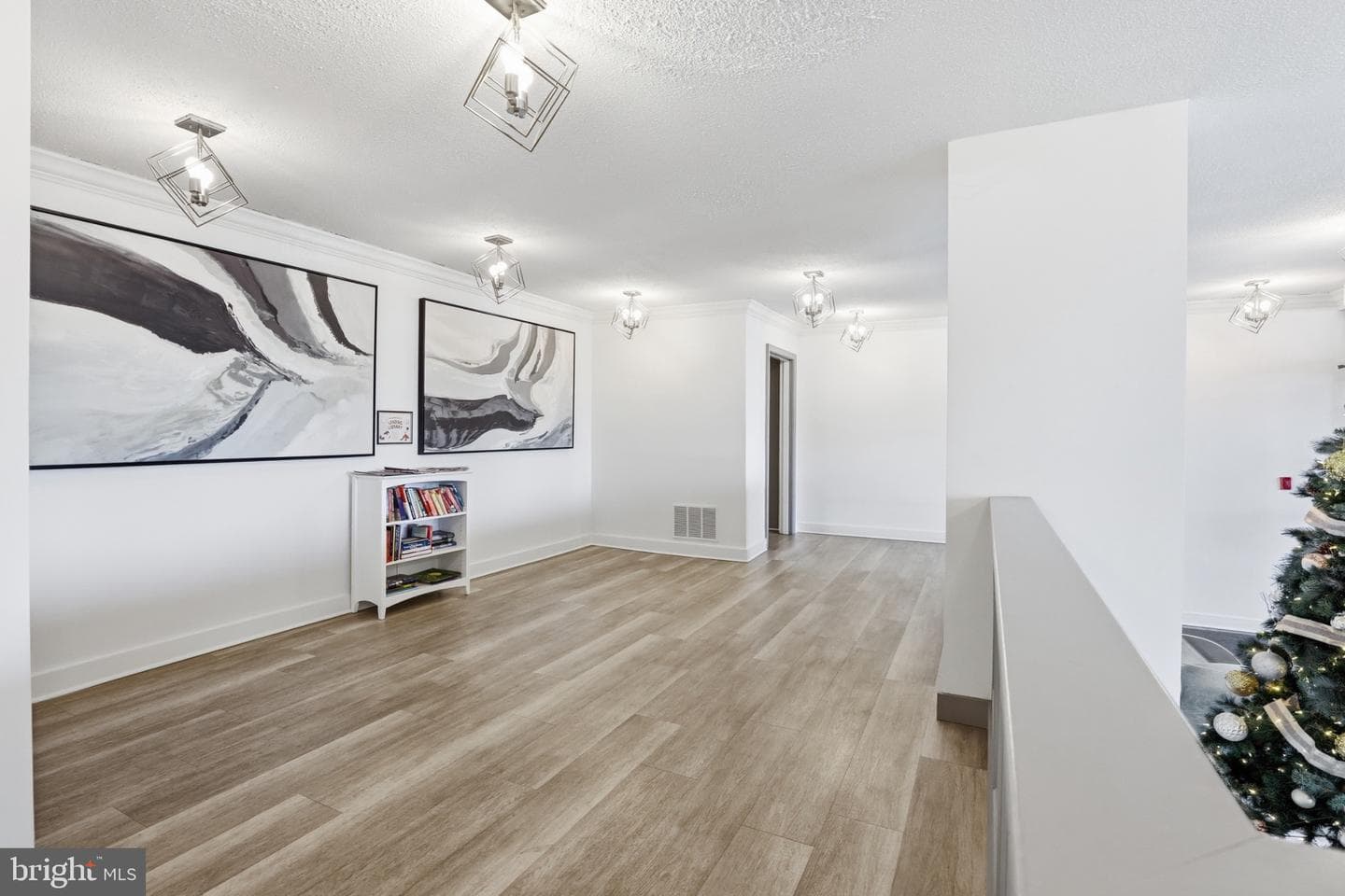 4 Monroe Street #909 photo 21