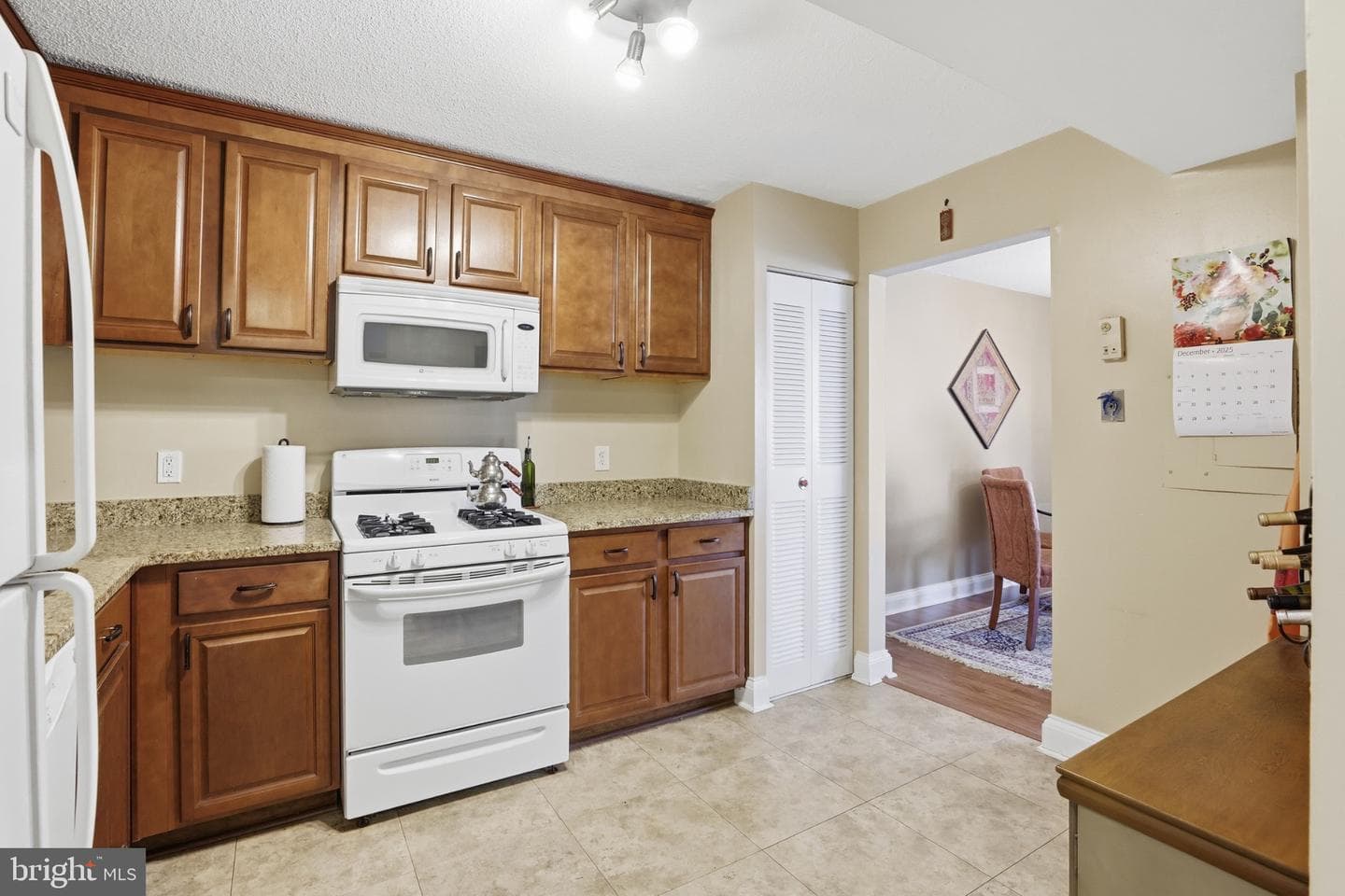 4 Monroe Street #909 photo 5