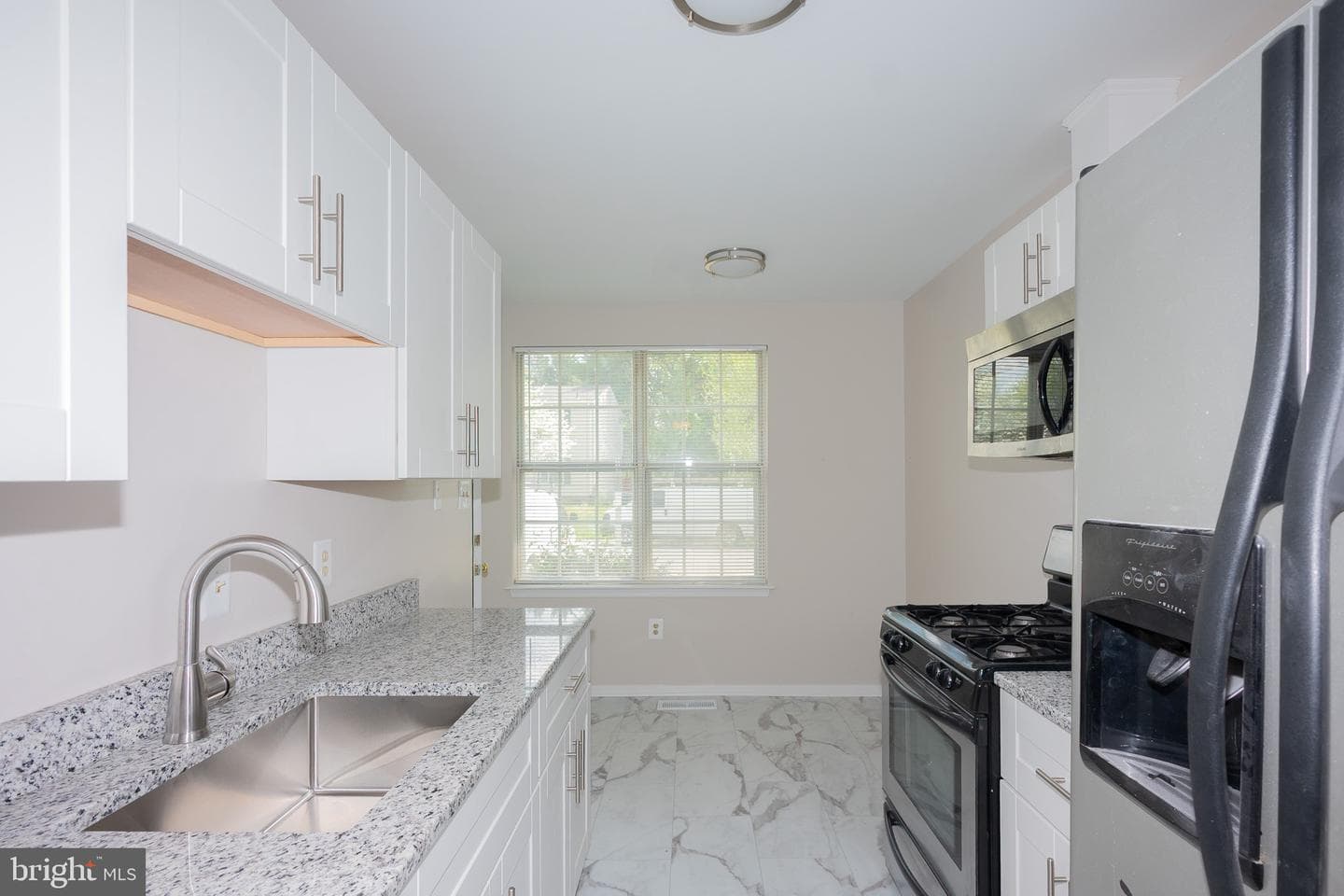 9123 Chesley Knoll Court photo 3