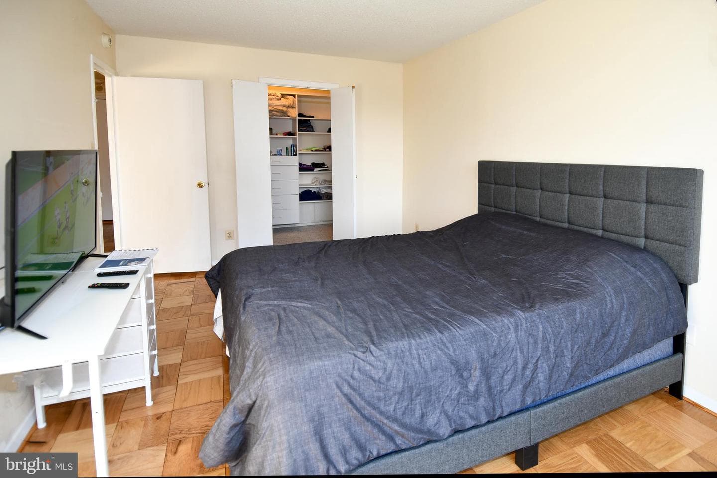 5225 Pooks Hill Road #1214n photo 7