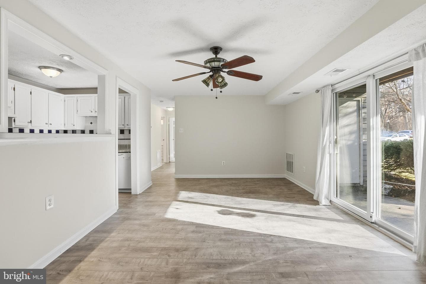 12309 Silvergate Way #908-D photo 3