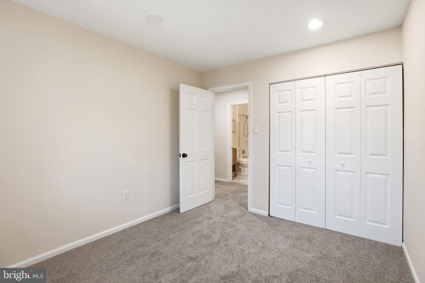 3922 Tynewick Drive #10 photo 26