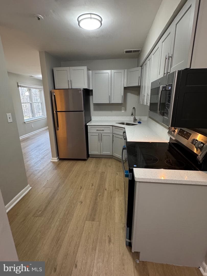 13409 Shady Knoll Drive #113 photo 6