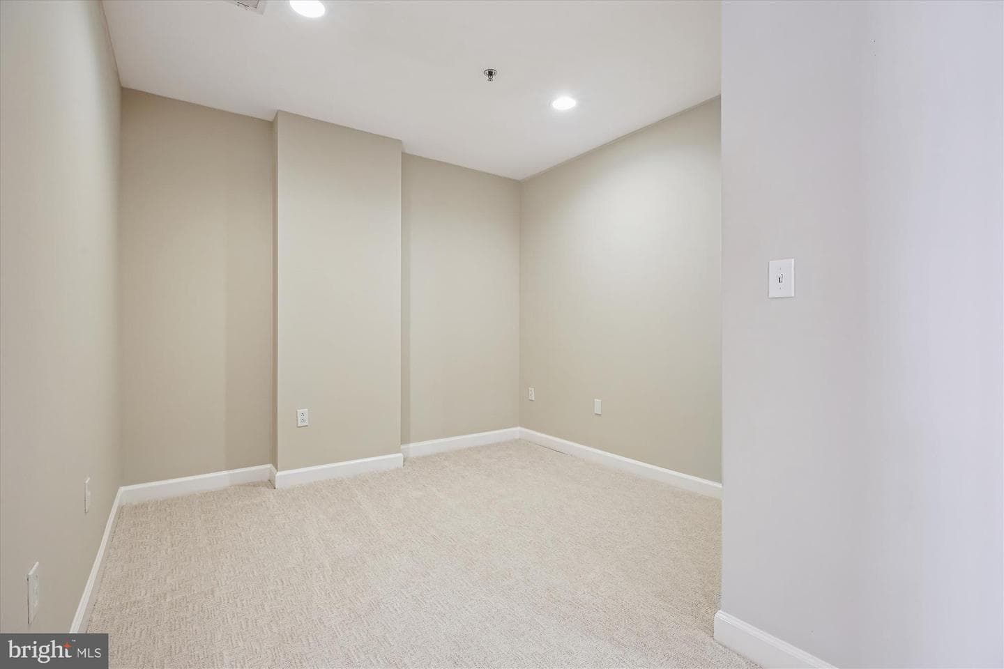 5750 Bou Avenue #1905 photo 16