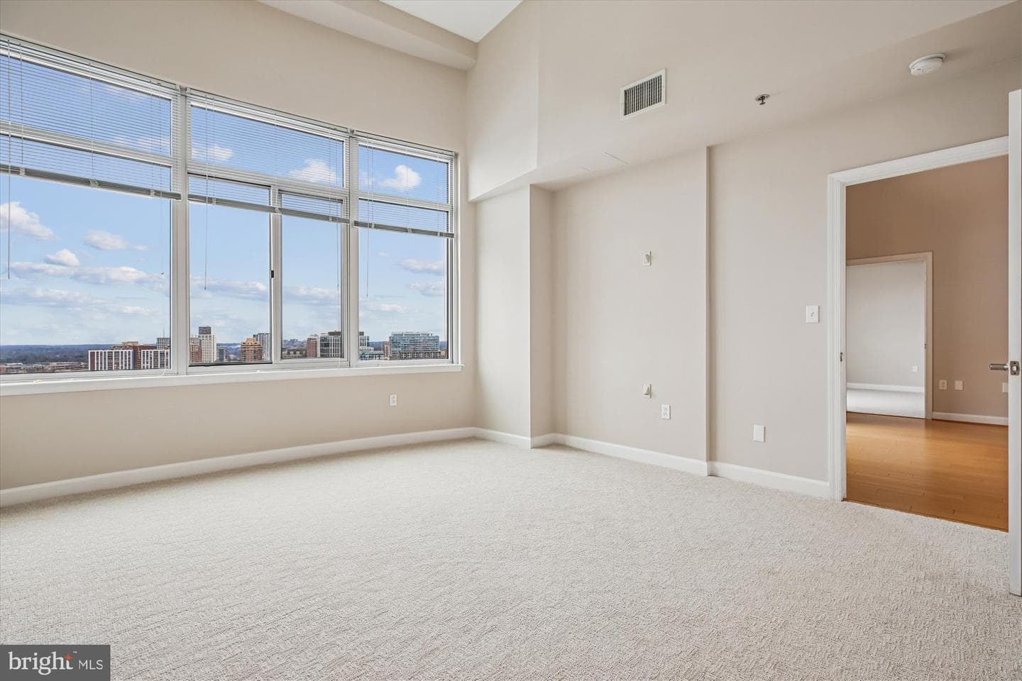 5750 Bou Avenue #1905 photo 17