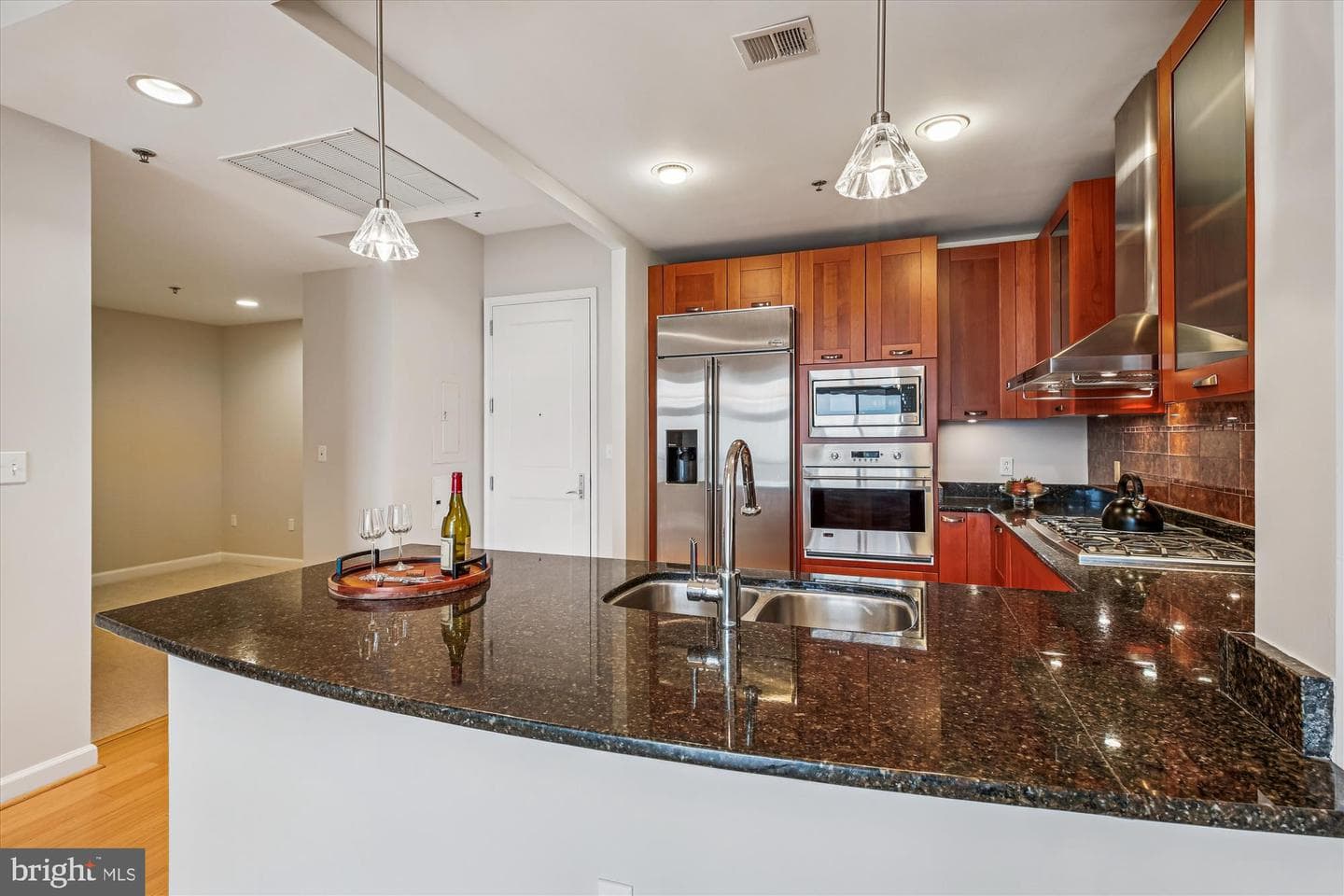 5750 Bou Avenue #1905 photo 3